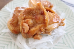 下味冷凍も便利！味がよくしみ込んでおいしい「鶏肉の照り焼き」
